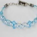 Crystals And Pearls Bracelet In Blue